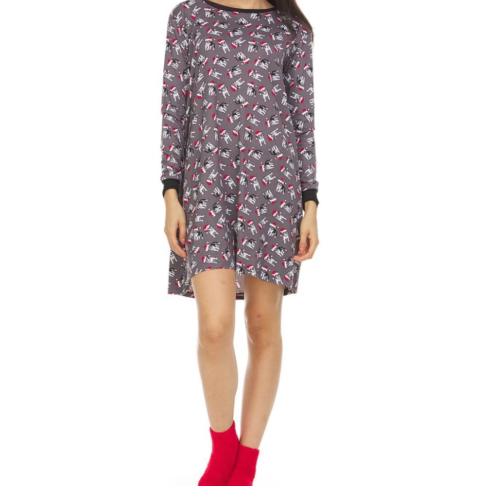 🌟HP🌟NWT 🎄 2 PIECE SET!! Dogs Soft Sleep shirt & Red 'Bah Humbug' Socks - 2X